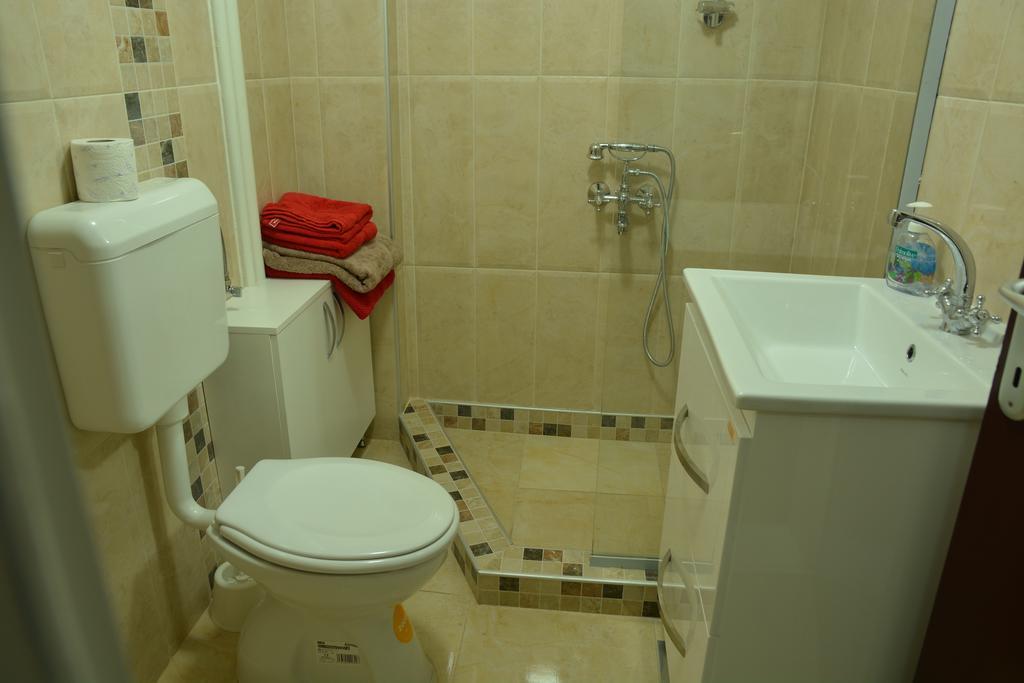 Apartment Kapishtec Skopje Værelse billede