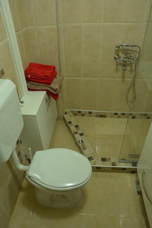 Apartment Kapishtec Skopje Værelse billede